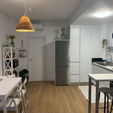 Apartamento Turistico Damajuana Parking Free إسبارتيناس المظهر الخارجي الصورة